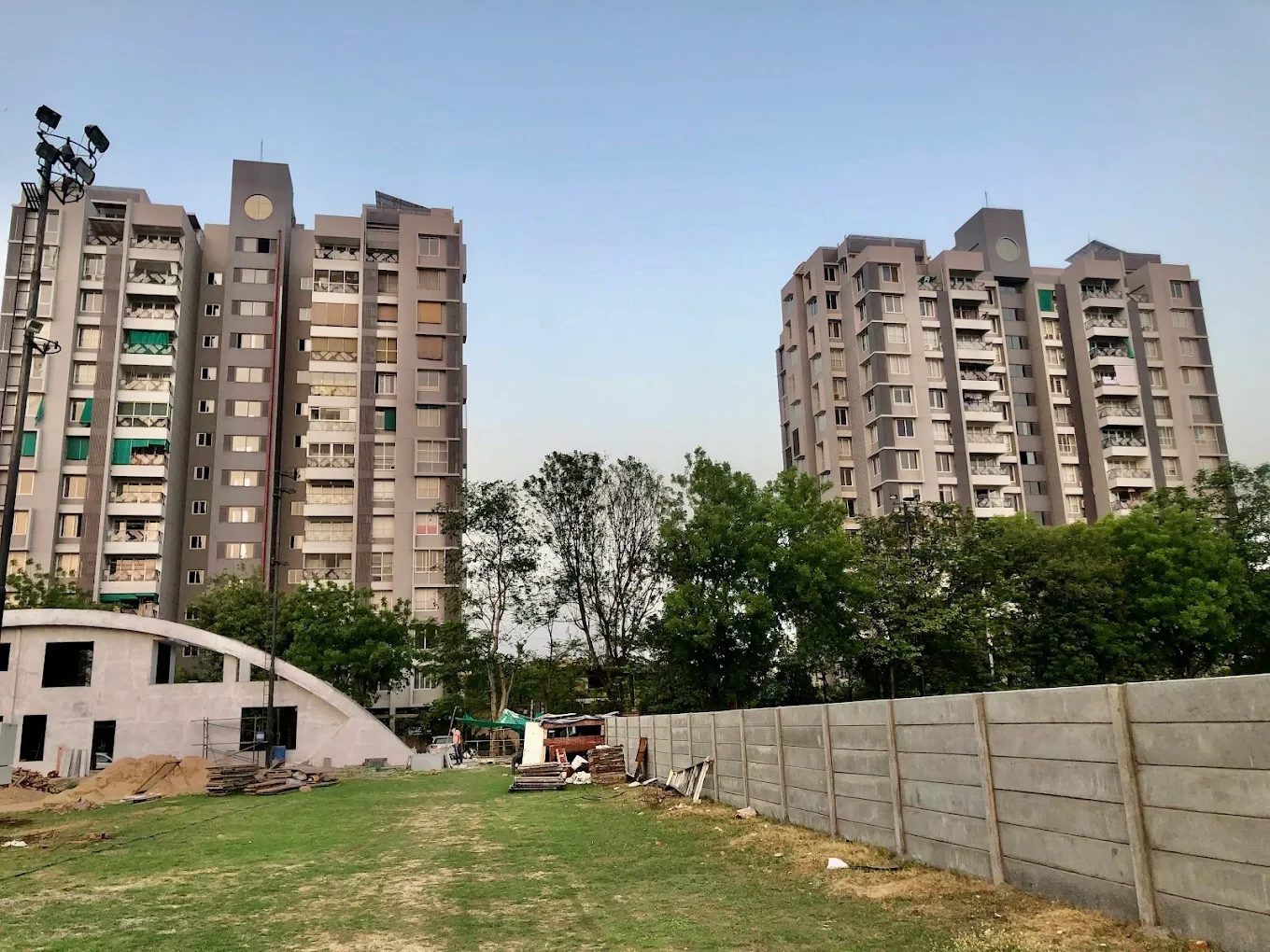 Shaligram Plush | 4, 5 BHK Apartments, Thaltej, Ahmedabad